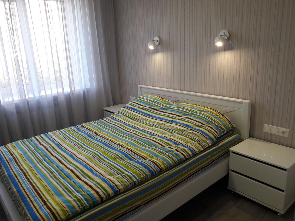 Apartmens Near Metalist Apartment คาร์คิฟ ภายนอก รูปภาพ