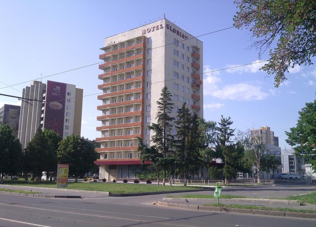 Apartmens Near Metalist Apartment คาร์คิฟ ภายนอก รูปภาพ